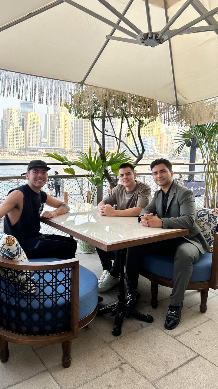 Meeting with candidates working in the Emirates, by the Dubai waterfront
